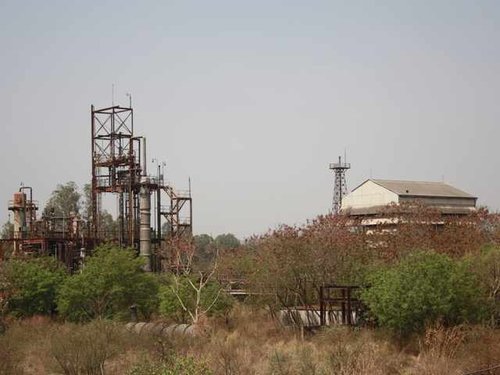 156024_former_ucc_plant_bhopal_india_april_2012_0.jpg