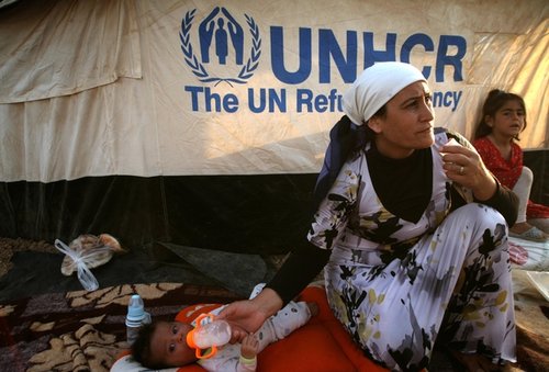 179995_syria_refugees_top_2_million.jpg