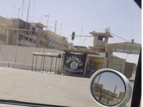 ISIS flag on display in Mosul earlier this month