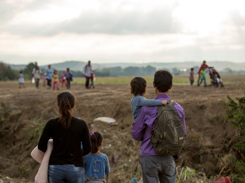 216817_refugees_and_migrants_-_greece_macedonia.jpg