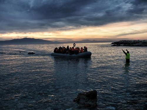 226617_topshot-greece-eu-migrants.jpg
