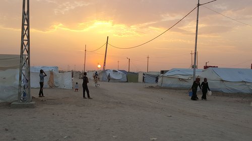 233339_idp_camp_in_amiriyat_al-falluja.jpg