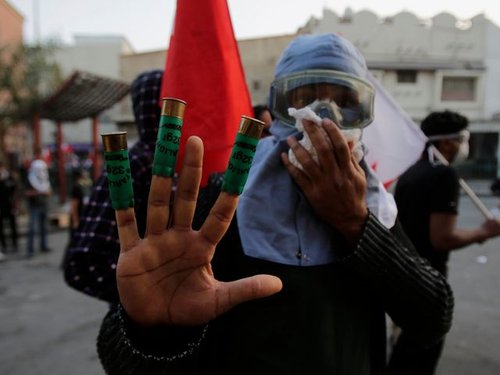 233989_mideast_bahrain_clashes.jpg