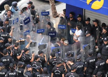 Turkish police 20 October 2019 © Bilal Güldem, Mesopotamia Agency.