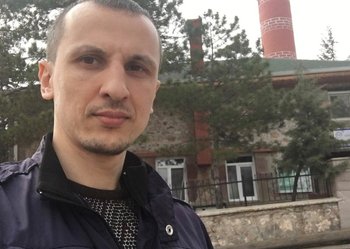 Server Mustafayev