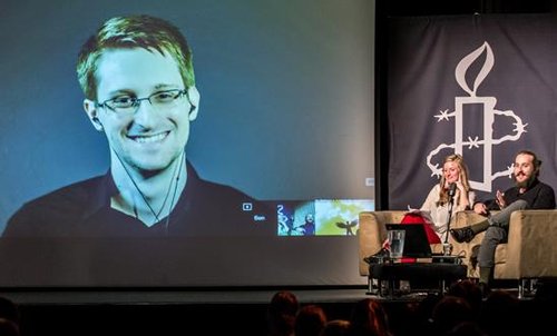 548x331_aiuk_edward_snowden_q_a1_0_0.jpg