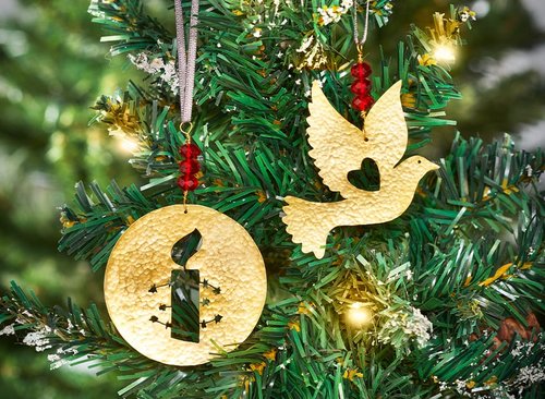 Christmas20shop20image_0.jpg