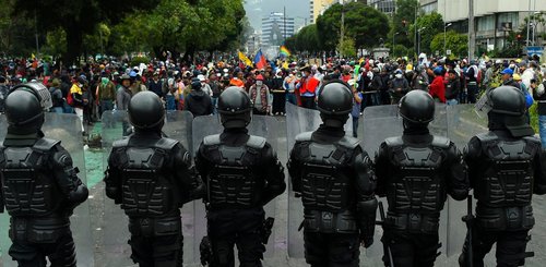 Ecuador20state20of20emergency20credit20RODRIGO20BUENDIA20add20slash20here_14CZtkX.jpg