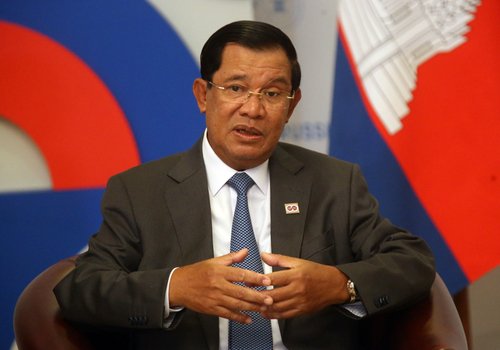 HunSen_EnBv45c.jpg