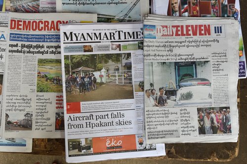 Journalists_Oct10_0.jpg