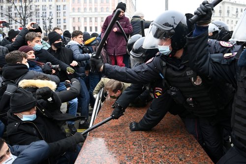 Navalny-protests.jpg
