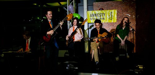 Student band fundraising