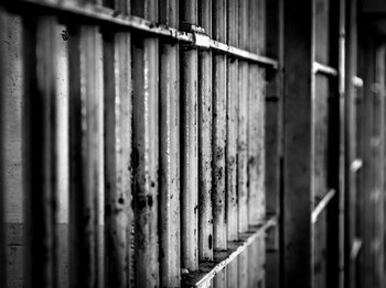 Prison_bars_0.jpg