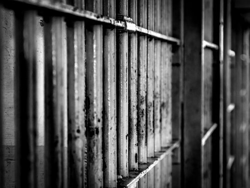 Prison_bars_0.jpg