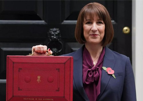 Rachel Reeves holding the Chancellor's 'red box' outside No 11 Downing Street