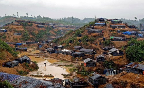 Image of refugee camp