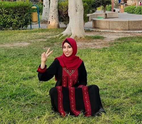 aya_1_0.JPG