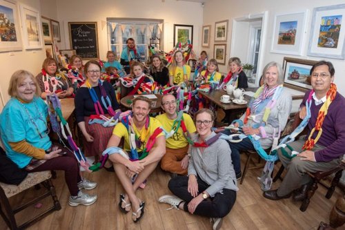The Cardiff Amnesty knitted a chain to symbolise Nazanin Zaghari-Ratcliffe's imprisonment