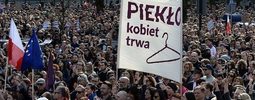 polanddemopic-2_1.jpg