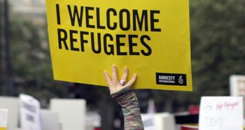 refugees_welcome_main_530x282.jpg