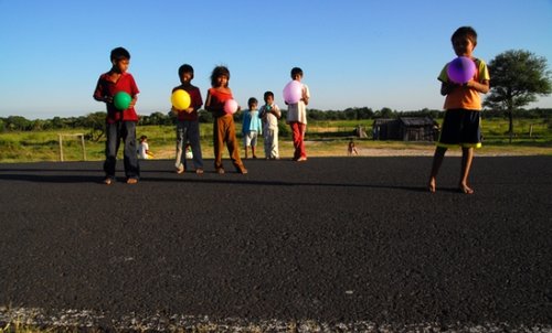 Children of the Sawhoyamaxa community