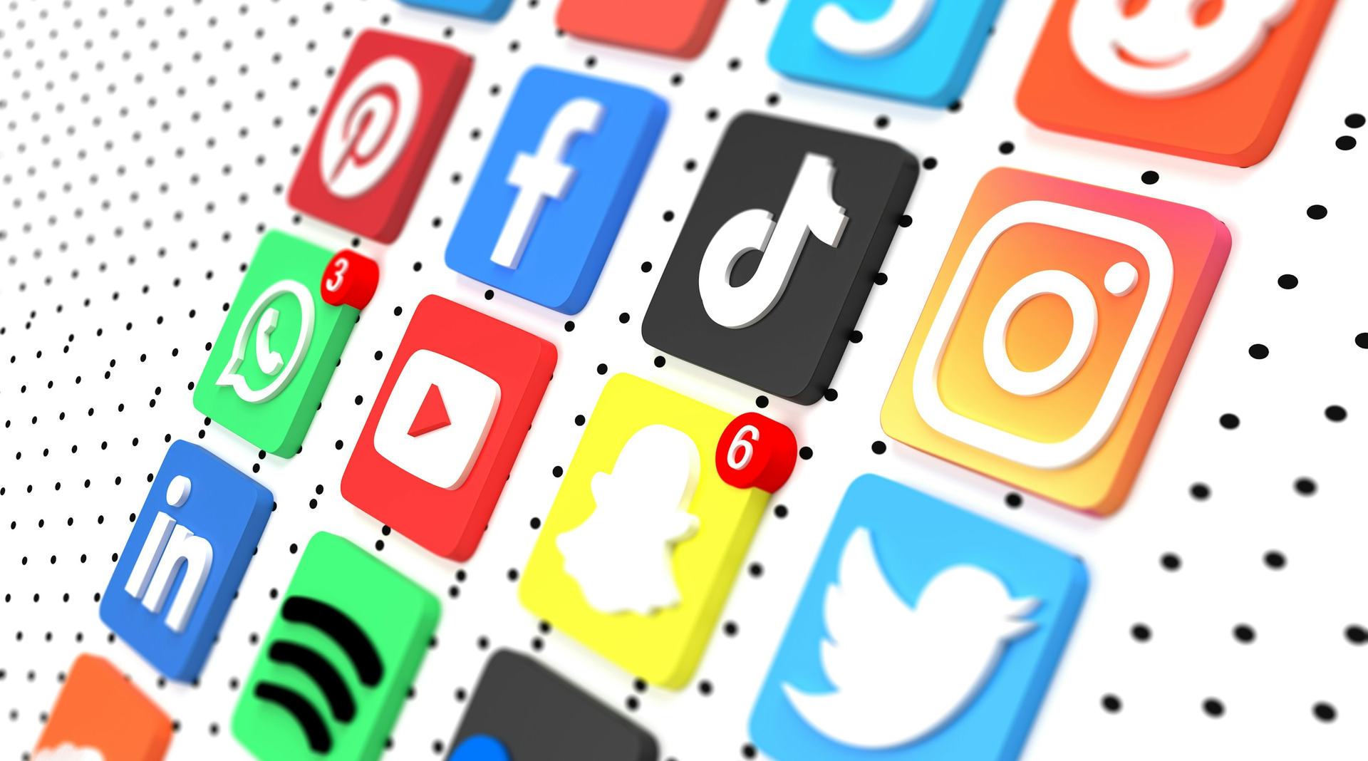 Social media logo pinboard
