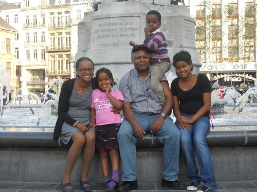 Andargachew Tsege with family in London