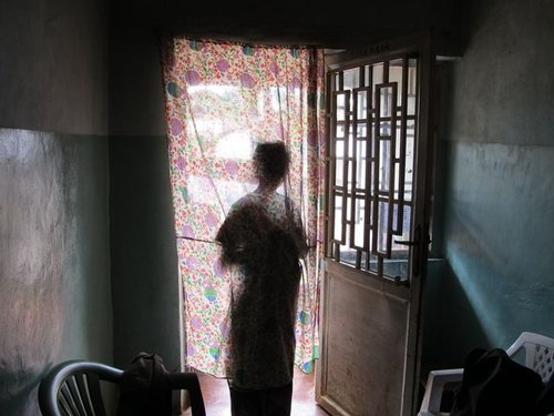 veil_woman.jpg
